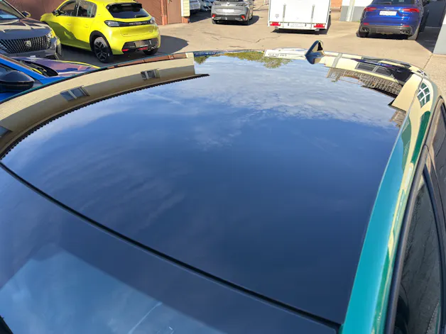 PEUGEOT 208 1.2 Hybrid Envy