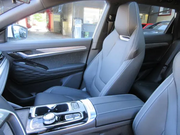 JAC JS6 1.5 PHEV