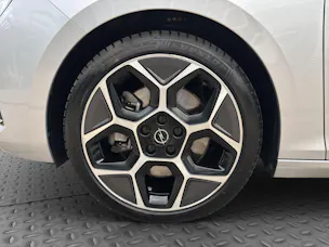 OPEL Astra 1.6 T PHEV 180 Swiss Plus