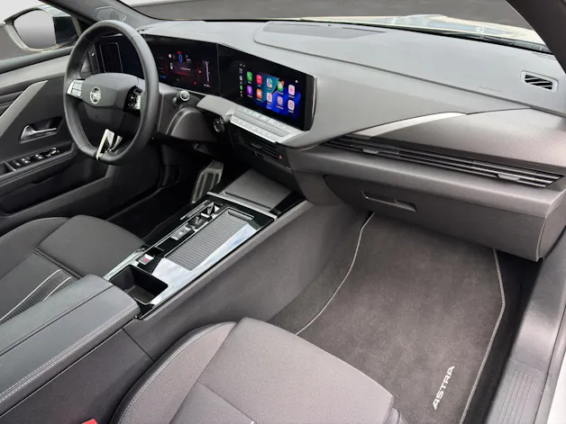 OPEL Astra 1.6 T PHEV 180 Swiss Plus