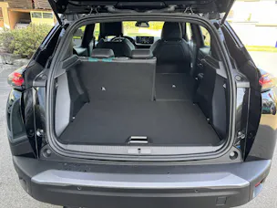PEUGEOT 2008 1.2 Hybrid 145 Envy