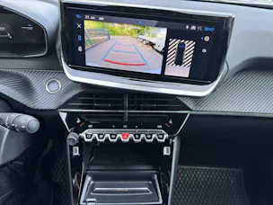 PEUGEOT 2008 1.2 Hybrid 145 Envy