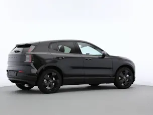 VOLVO EX30 P8 Ultra Black Edition AWD