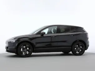 VOLVO EX30 P8 Ultra Black Edition AWD