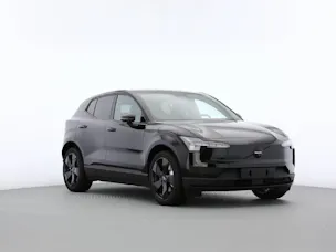 VOLVO EX30 P8 Ultra Black Edition AWD