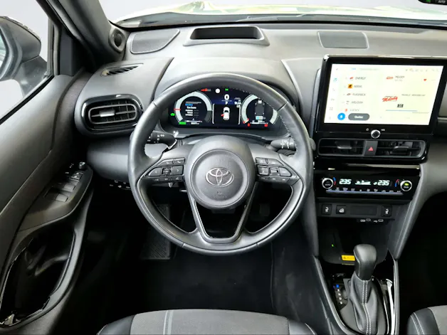 Toyota Yaris Cross 1.5 VVT-i HSD Premiere Edition AWD-i inkl. Anhängerkupplung