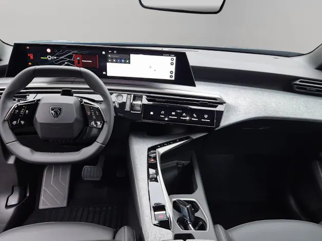 PEUGEOT 5008 e-Allure