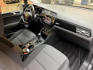 VW Touran 1.5 TSI Highline DSG