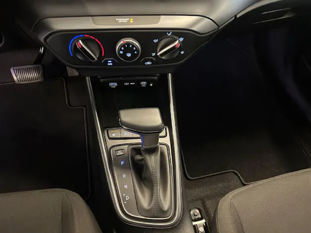 HYUNDAI i20 1.0 T-GDi Amplia