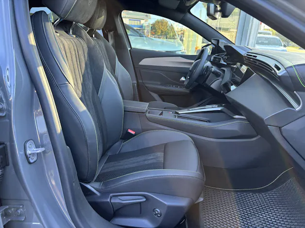 PEUGEOT 308 SW 1.2 Hybrid GT