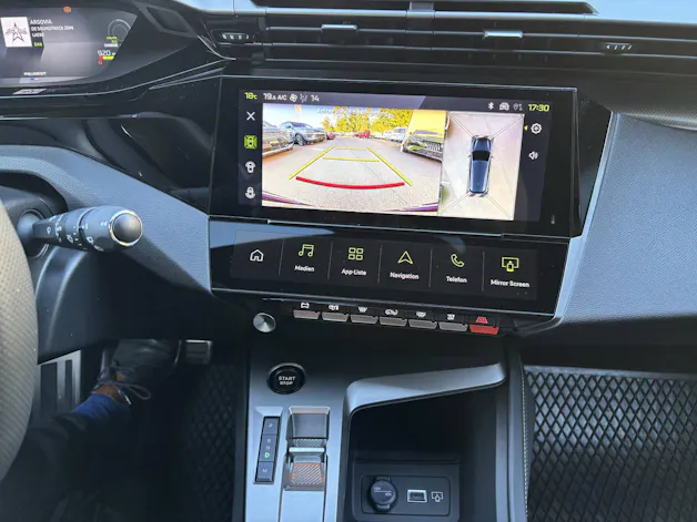 PEUGEOT 308 SW 1.2 Hybrid GT