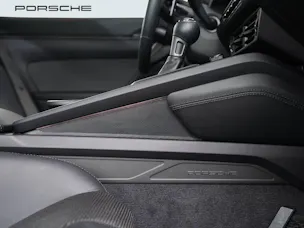 PORSCHE 911 GT3 mit Touring-Paket