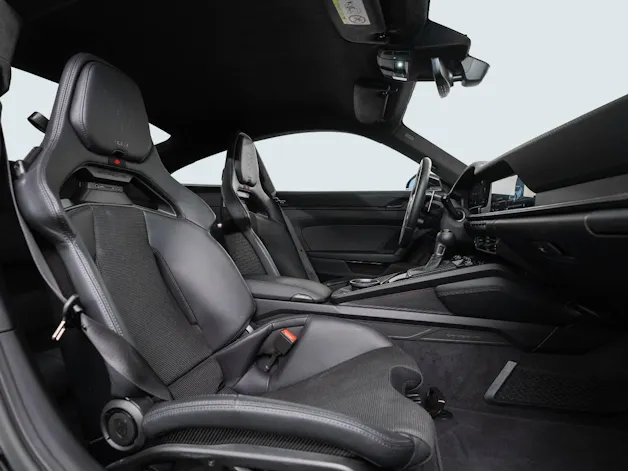 PORSCHE 911 GT3 mit Touring-Paket
