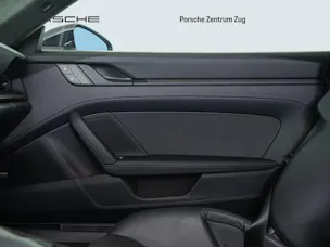 PORSCHE 911 GT3 mit Touring-Paket