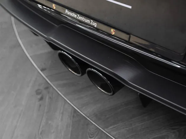 PORSCHE 911 GT3 mit Touring-Paket