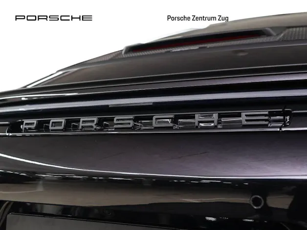 PORSCHE 911 GT3 mit Touring-Paket