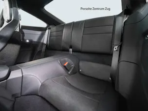 PORSCHE 911 GT3 mit Touring-Paket
