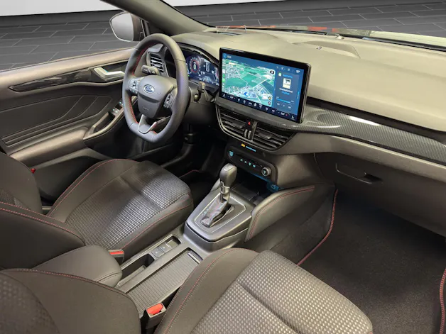 FORD Focus 1.0i EcoB Hybrid 155 ST-Line X
