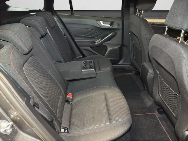 FORD Focus 1.0i EcoB Hybrid 155 ST-Line X