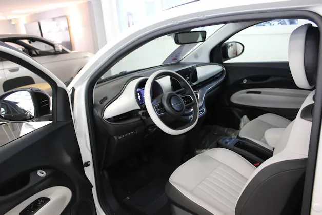FIAT 500 Cabrio La Prima