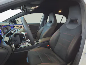 MERCEDES-BENZ A 220 4MATIC AMG Line
