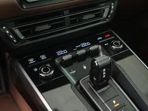 PORSCHE 911 Carrera 4S