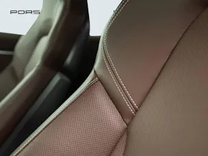 PORSCHE 911 Carrera 4S
