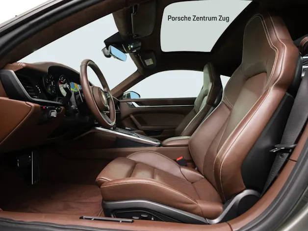 PORSCHE 911 Carrera 4S
