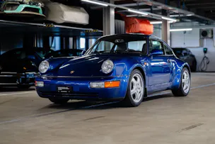 PORSCHE 911 Carrera 2 Coupé