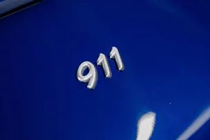 PORSCHE 911 Carrera 2 Coupé
