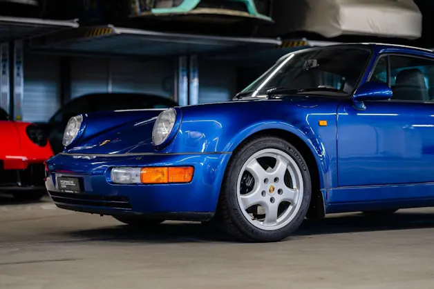 PORSCHE 911 Carrera 2 Coupé