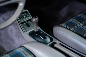 PORSCHE 911 Carrera 2 Coupé