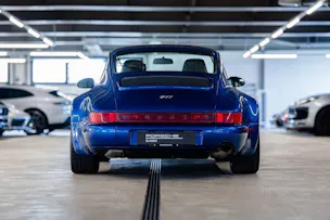 PORSCHE 911 Carrera 2 Coupé