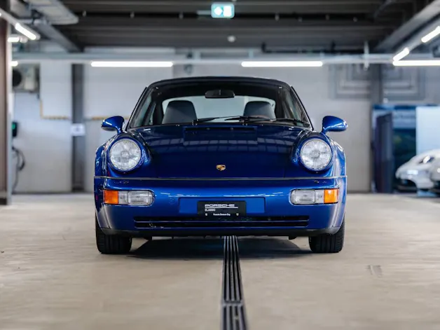 PORSCHE 911 Carrera 2 Coupé