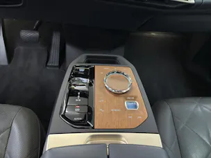 BMW iX xDrive40 SPORT