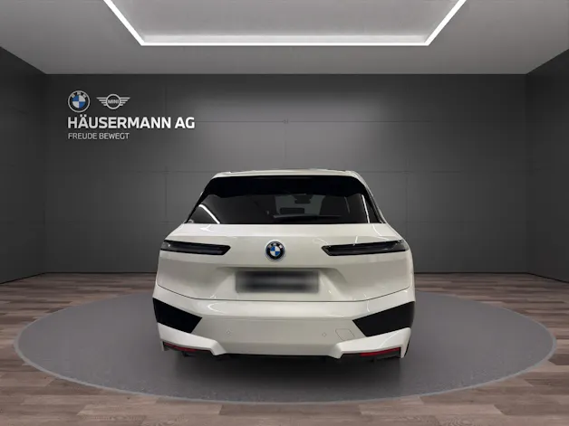 BMW iX xDrive40 SPORT