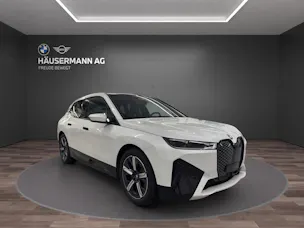 BMW iX xDrive40 SPORT