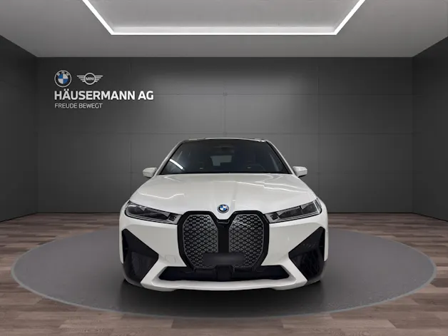 BMW iX xDrive40 SPORT
