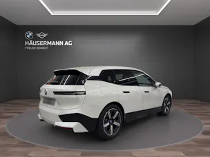 BMW iX xDrive40 SPORT