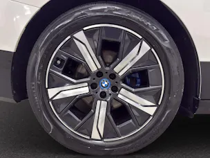 BMW iX xDrive40 SPORT