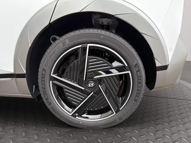 HYUNDAI Ioniq 5 84 kWh Vertex 4WD
