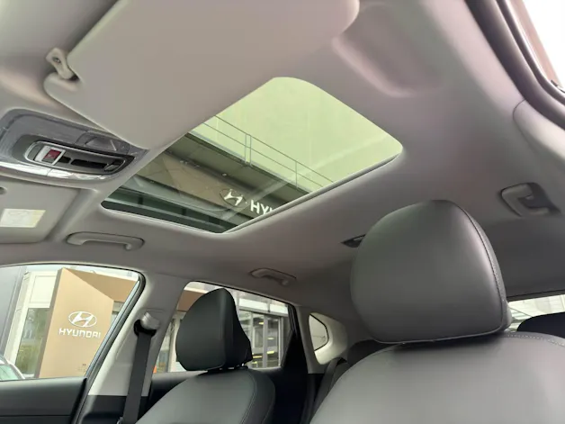 HYUNDAI Kona 1.6 GDi Hybrid Vertex Swiss Edition