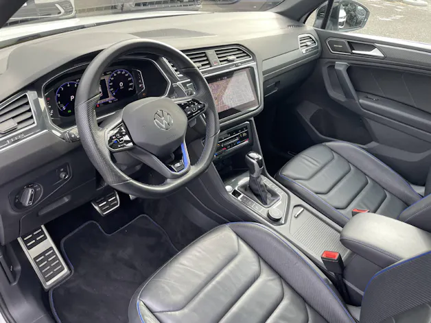VW Tiguan 2.0 TSI R DSG*AHK*Leder*Schiebedach*Akrapovic*