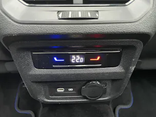 VW Tiguan 2.0 TSI R DSG*AHK*Leder*Schiebedach*Akrapovic*
