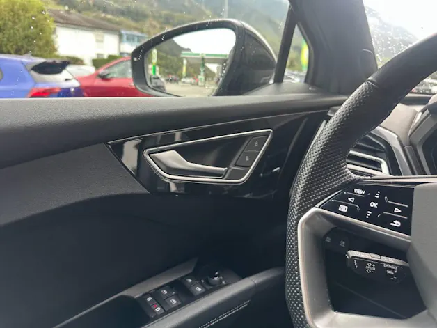 AUDI Q4 e-tron Sportback 50 quattro (CH)
