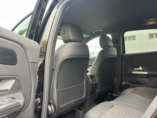 MERCEDES-BENZ GLA 200 Progressive