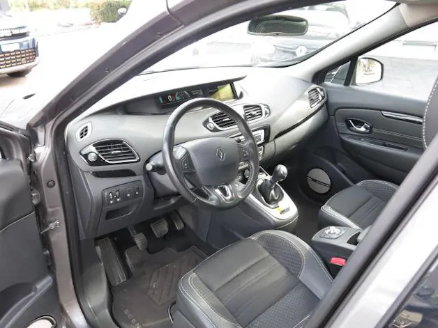 RENAULT Grand Scénic 1.5 dCi Bose S/S 5P
