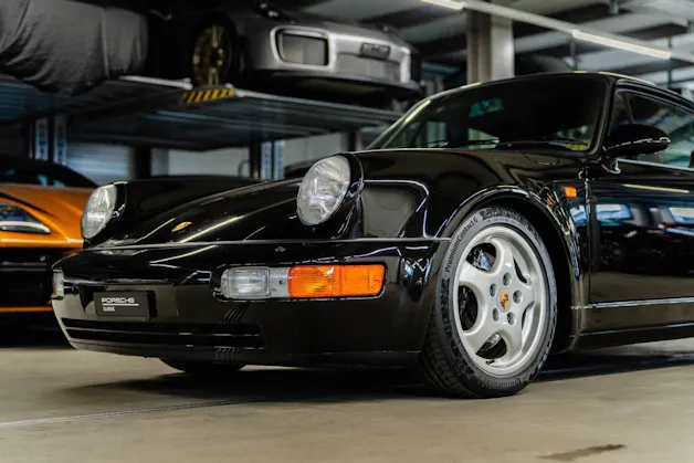 PORSCHE 911 Turbo Coupé