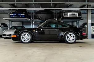 PORSCHE 911 Turbo Coupé