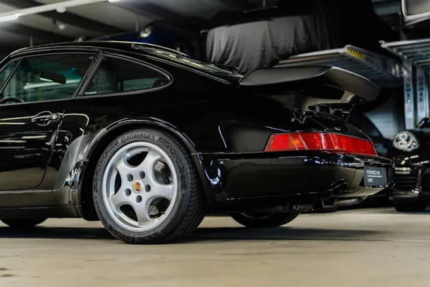 PORSCHE 911 Turbo Coupé
